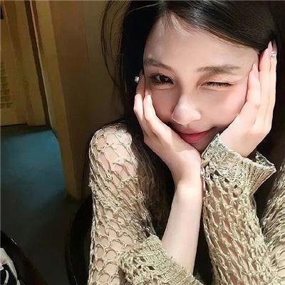 一个叫阿宝的男孩